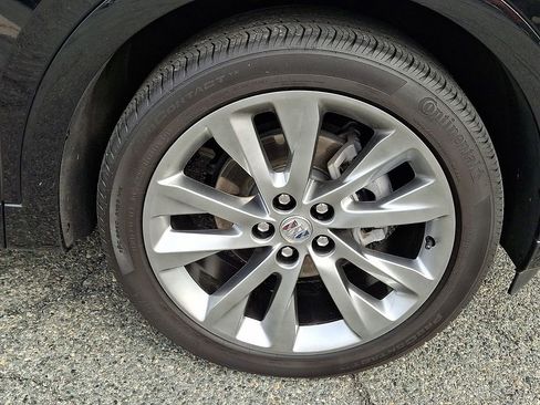 Used 2023 Buick Envision Avenir image 8