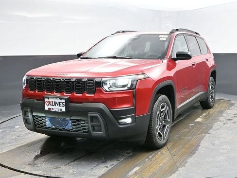 New 2026 Jeep Cherokee Laredo AWD/4WD image 3