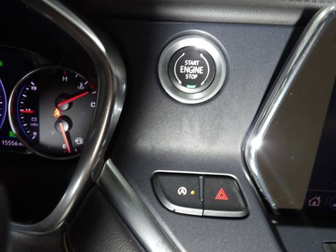 Used 2022 Chevrolet Blazer Premier w/ Enhanced Convenience Package image 17