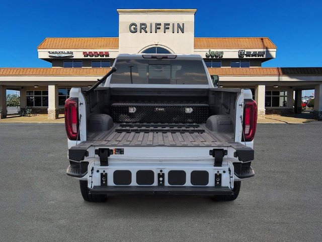 Used 2020 GMC Sierra 3500 Denali w/ Denali Ultimate Package AWD/4WD image 8