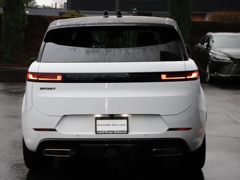 New 2026 Land Rover Range Rover Sport Dynamic SE image 7
