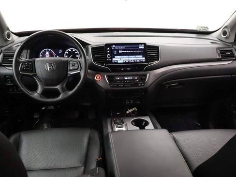 Used 2025 Honda Ridgeline RTL image 17