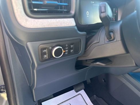 New 2025 Ford Maverick XLT w/ XLT Luxury Package image 34