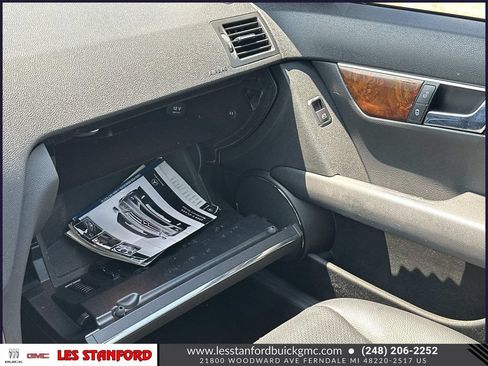 Used 2008 Mercedes-Benz C 300 Sedan image 32