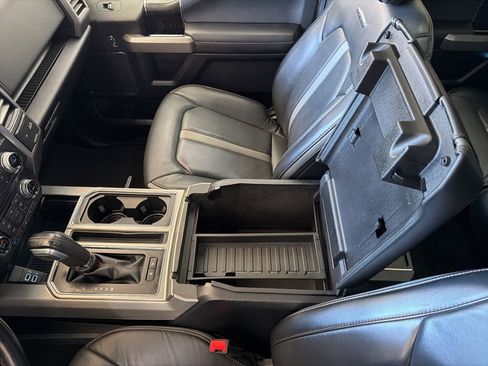 Used 2018 Ford F150 Platinum w/ Equipment Group 701A Luxury AWD/4WD image 53