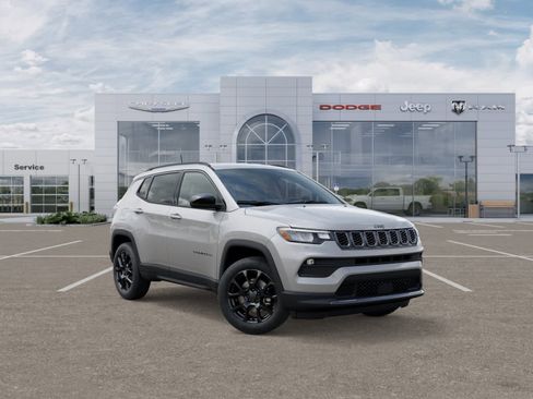 New 2026 Jeep Compass Latitude w/ Quick Order Package 29K image 5