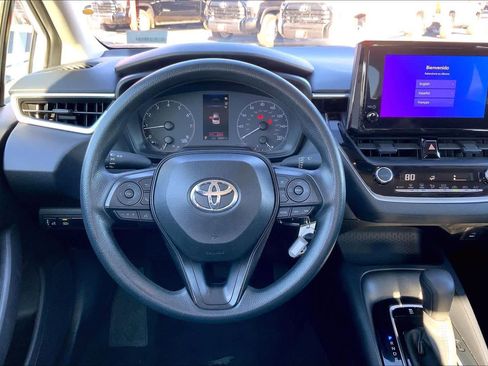 Used 2024 Toyota Corolla LE image 6