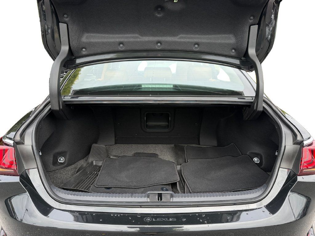 Certified 2024 Lexus ES 350 w/ Premium Package FWD image 10
