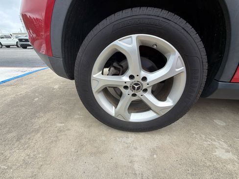 Used 2018 Mercedes-Benz GLA 250 4MATIC image 31