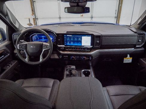 New 2025 Chevrolet Silverado 1500 RST w/ Z71 Off-Road Package AWD/4WD image 22