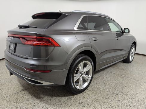 Used 2022 Audi Q8 Prestige image 7