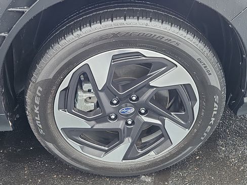 Certified 2025 Subaru Crosstrek 2.5i Limited image 27