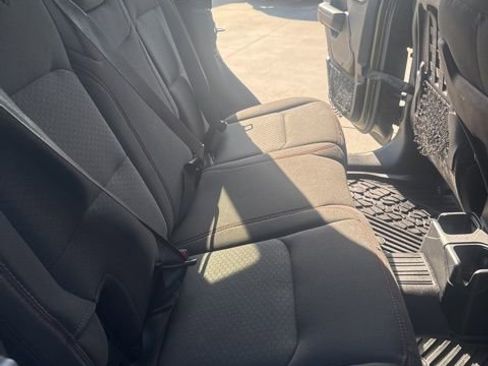 Used 2021 Jeep Wrangler Unlimited Rubicon image 22