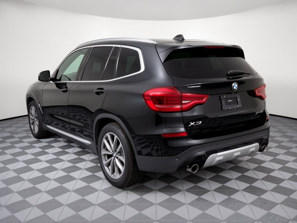 Used 2018 BMW X3 xDrive30i w/ Convenience Package AWD/4WD image 3