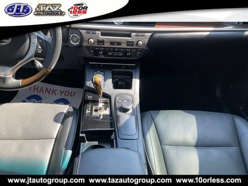 Used 2014 Lexus ES 350 w/ Premium Package FWD image 17