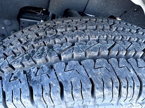 Used 2025 Chevrolet Express 2500 Extended w/ Communications Package image 14