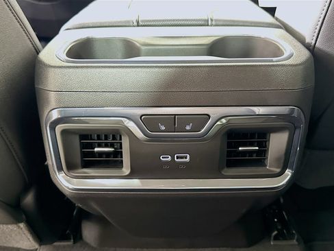 Certified 2025 GMC Sierra 1500 SLT AWD/4WD image 24