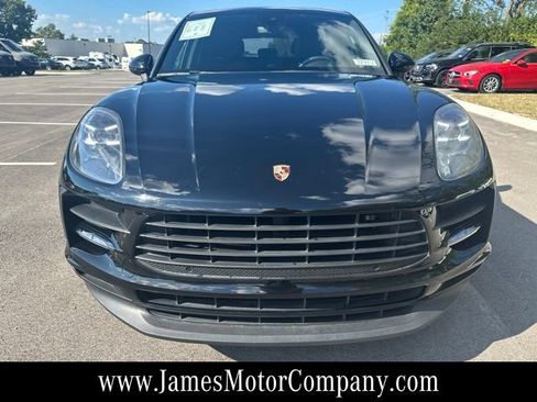 Used 2020 Porsche Macan AWD/4WD image 3