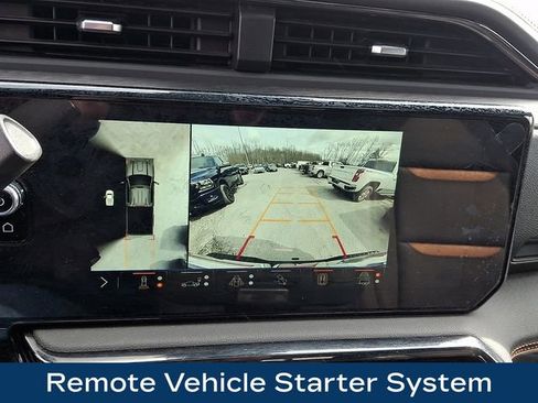 Used 2024 GMC Sierra 2500 AT4 w/ AT4 Premium Plus Package image 17