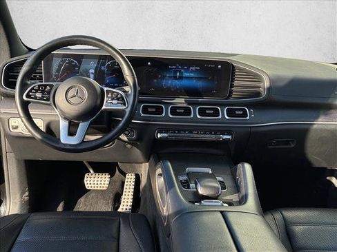 Used 2020 Mercedes-Benz GLS 580 4MATIC image 21