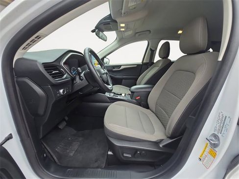 Certified 2022 Ford Escape SE w/ Convenience Package image 9