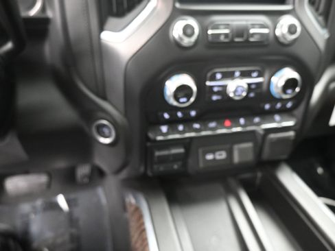 Certified 2021 GMC Sierra 2500 Denali image 15