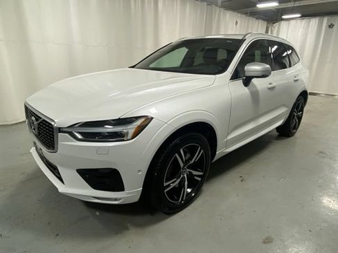 Used 2019 Volvo XC60 T6 R-Design AWD/4WD image 1