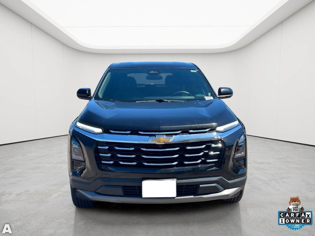 Used 2025 Chevrolet Equinox LT AWD/4WD image 8