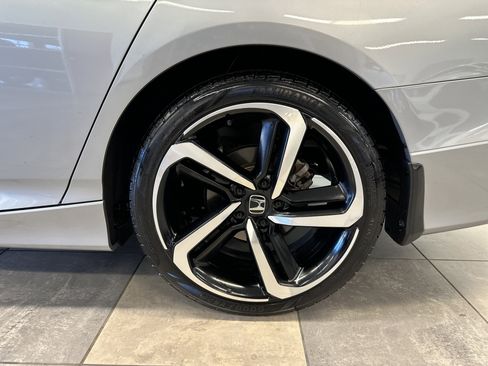 Used 2020 Honda Accord Sport image 7