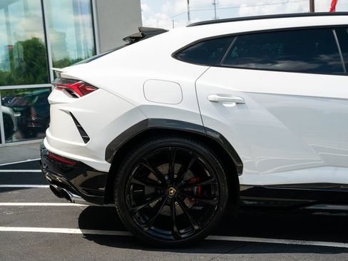 Used 2019 Lamborghini Urus AWD/4WD image 11
