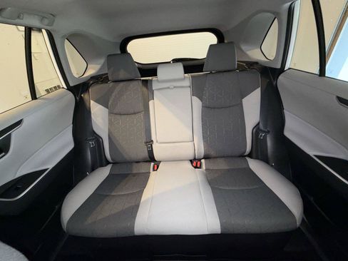 Used 2022 Toyota RAV4 XLE w/ Convenience Package AWD/4WD image 24