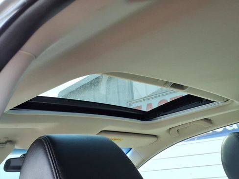 Used 2010 MAZDA CX-9 Touring w/ Moonroof & Bose Audio Pkg FWD image 12