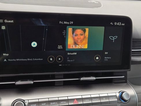 Used 2024 Hyundai Kona SEL FWD image 25