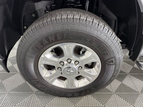 Certified 2026 RAM 2500 Big Horn AWD/4WD image 11