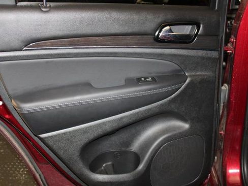 Used 2021 Jeep Grand Cherokee Overland image 13