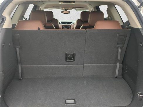 Used 2015 Chevrolet Traverse LT FWD image 6