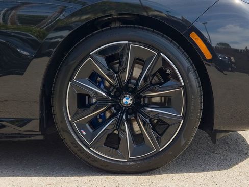 New 2026 BMW i7 eDrive50 w/ M Sport Package image 6