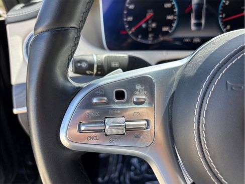 Used 2020 Mercedes-Benz S 560 Sedan image 28