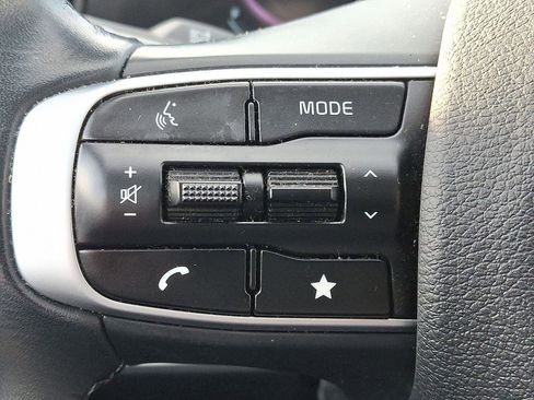 Used 2025 Kia Sportage EX w/ Premium Package image 22