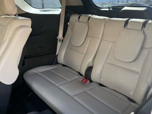 Used 2021 Ford Explorer Platinum w/ Equipment Group 601A image 38