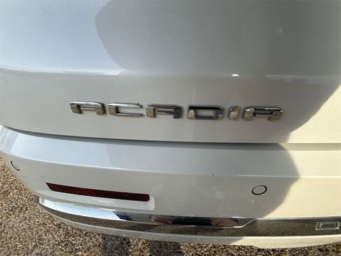 Certified 2021 GMC Acadia Denali w/ Denali Technology Package image 31