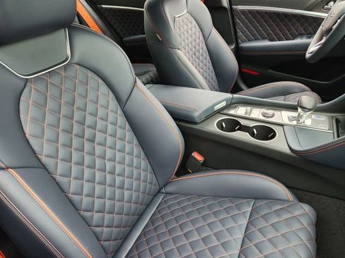 New 2026 Genesis G70 3.3T Prestige image 10