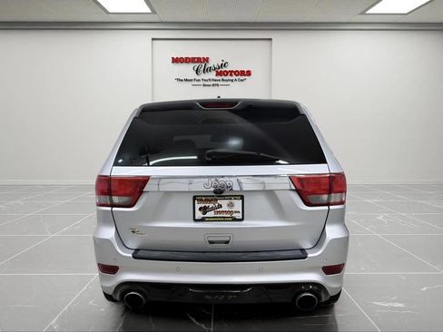Used 2012 Jeep Grand Cherokee SRT8 w/ Luxury Group II AWD/4WD image 6