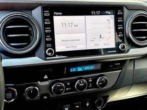 Used 2023 Toyota Tacoma TRD Off-Road image 21