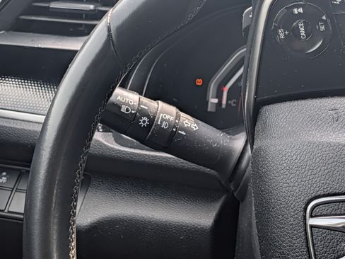 Used 2021 Honda Civic Sport image 23
