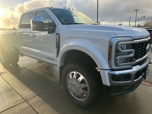 Used 2026 Ford F450 King Ranch w/ FX4 Off-Road Package image 6