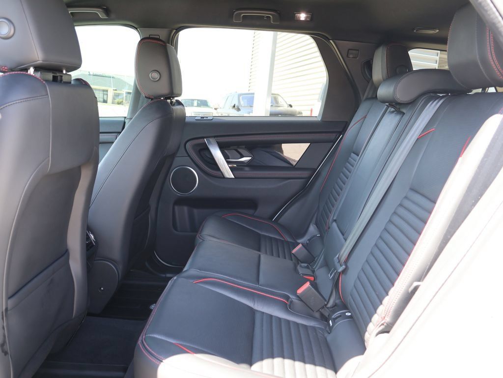 Used 2022 Land Rover Discovery Sport S R-Dynamic AWD/4WD image 17