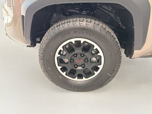 New 2026 Toyota Tacoma 4x4 Double Cab image 24
