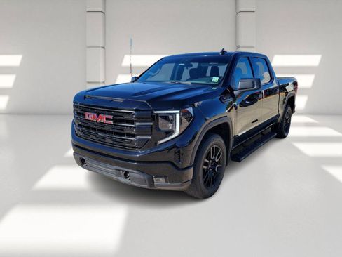 Used 2024 GMC Sierra 1500 Elevation image 2