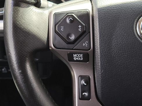 Used 2017 Toyota Tacoma SR5 w/ Tow Package RWD image 24